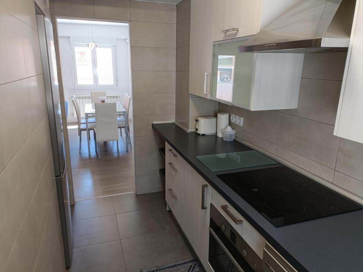 Apartamento El Torreon, Con Opcion A Parking سرقسطة المظهر الخارجي الصورة